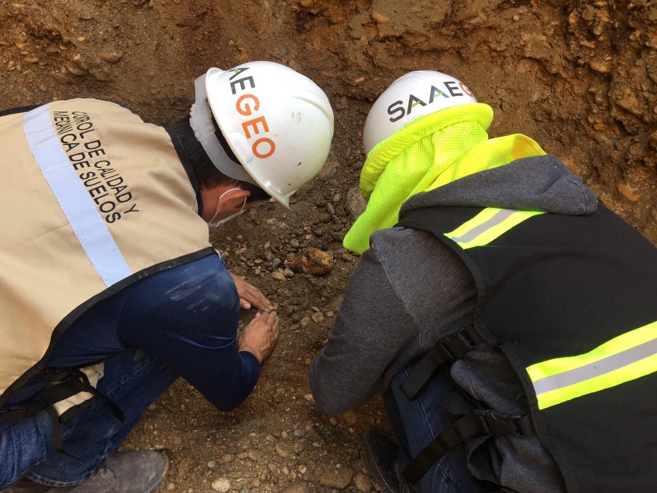 Proyecto SAAEGEO 12